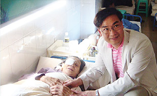 林教授連續兩年(1993及1994年)獲選為威爾斯親王醫院最有禮貌醫生